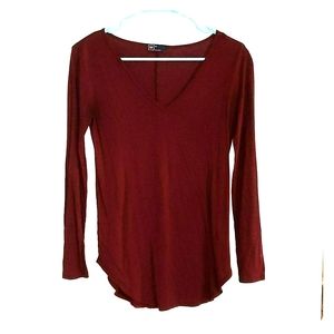 Gap wine/burgundy long sleeve top